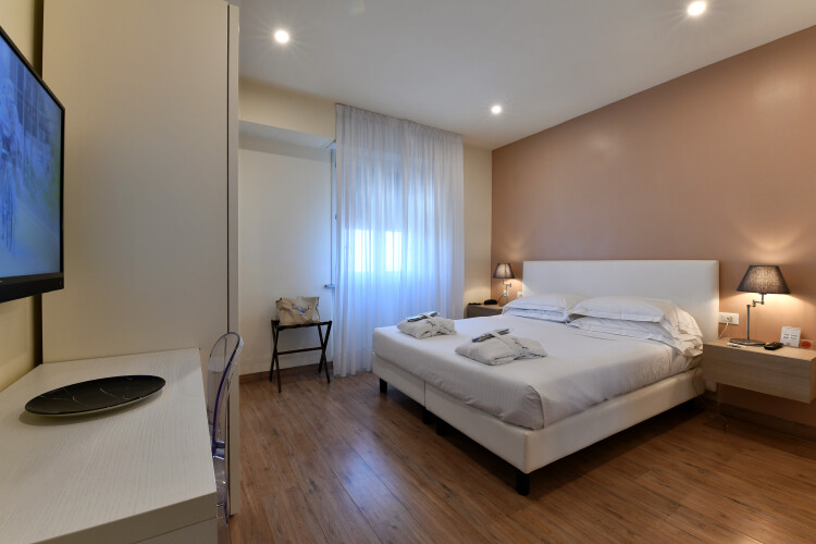 Hotel-Residence-Esplanade-Viareggio-Wellness-Suite-Junior-G22_1806-3000px.jpg