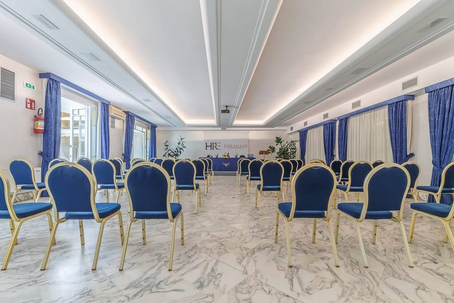 hotel esplanade viareggio
